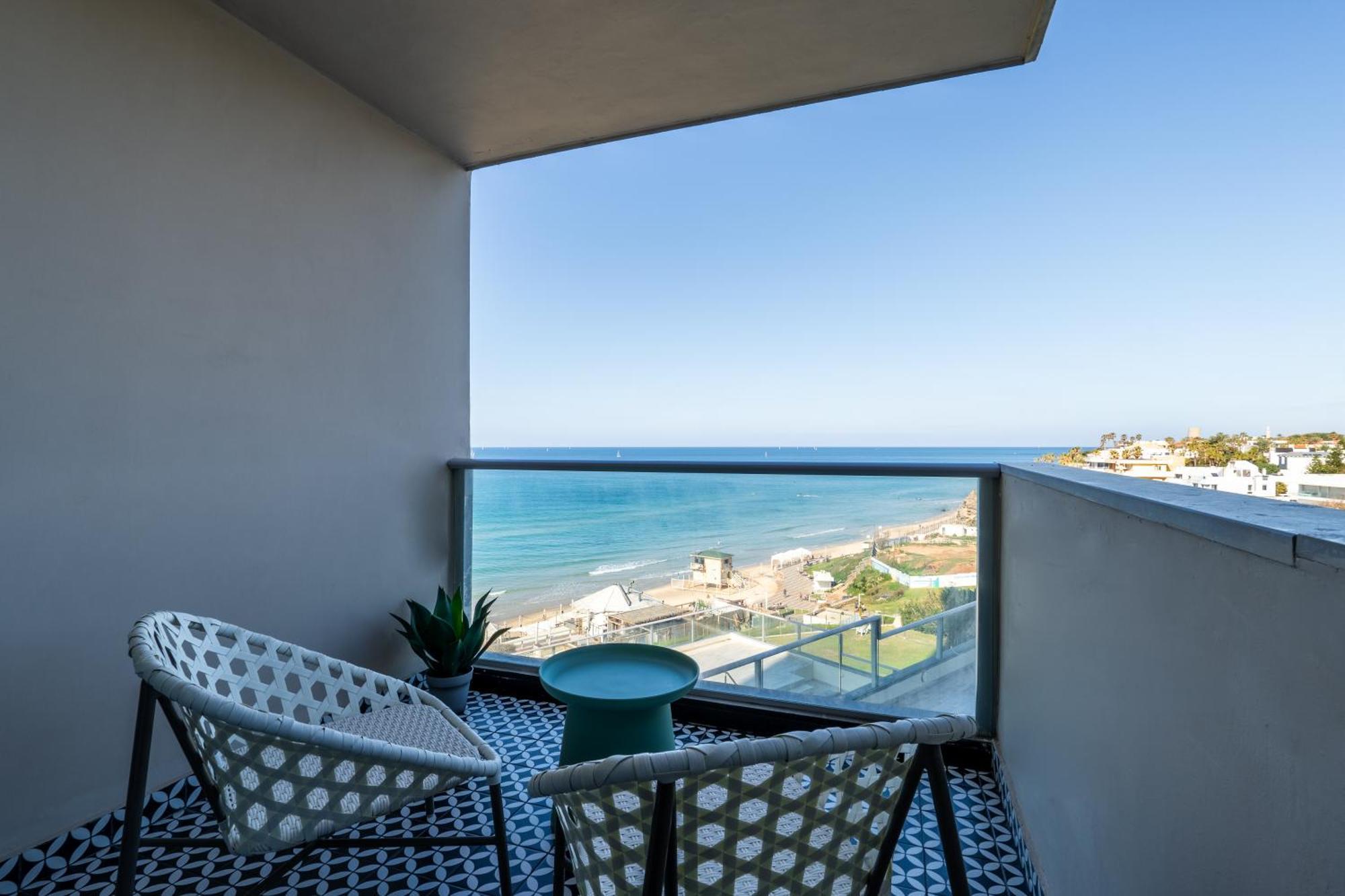 Sea View Stylish 1Br With Balcony By Beachfront Stay Herzelia Buitenkant foto